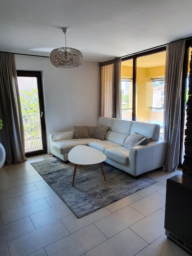 Lucia Exclusive With Parking In The Garage Apartment Porec Luaran gambar