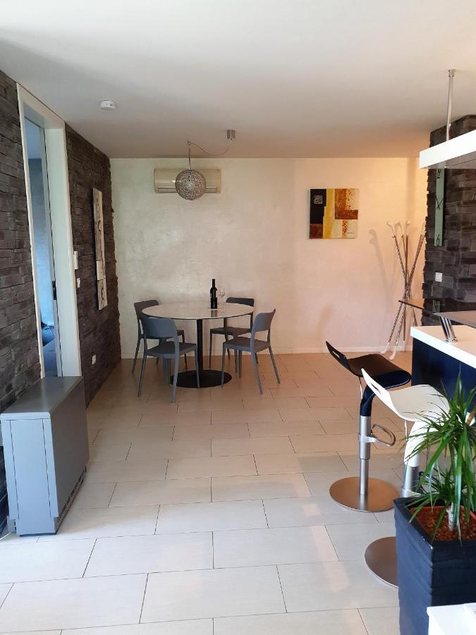 Lucia Exclusive With Parking In The Garage Apartment Porec Luaran gambar