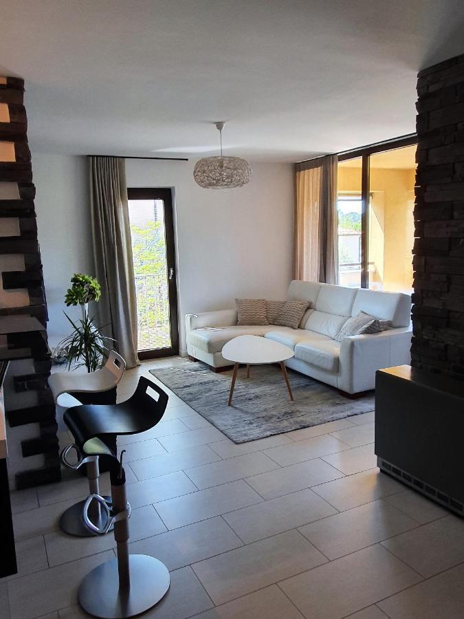 Lucia Exclusive With Parking In The Garage Apartment Porec Luaran gambar
