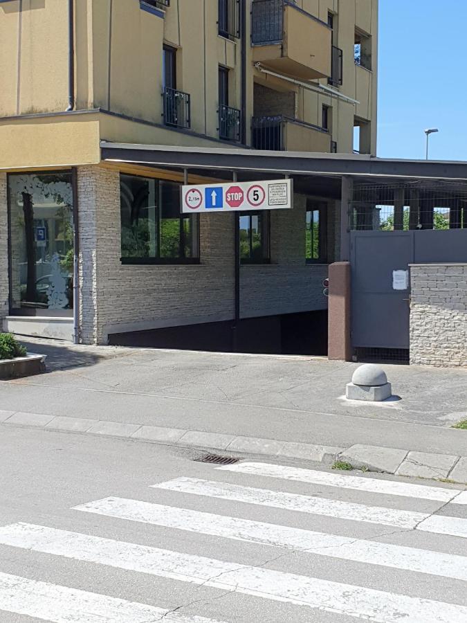 Lucia Exclusive With Parking In The Garage Apartment Porec Luaran gambar