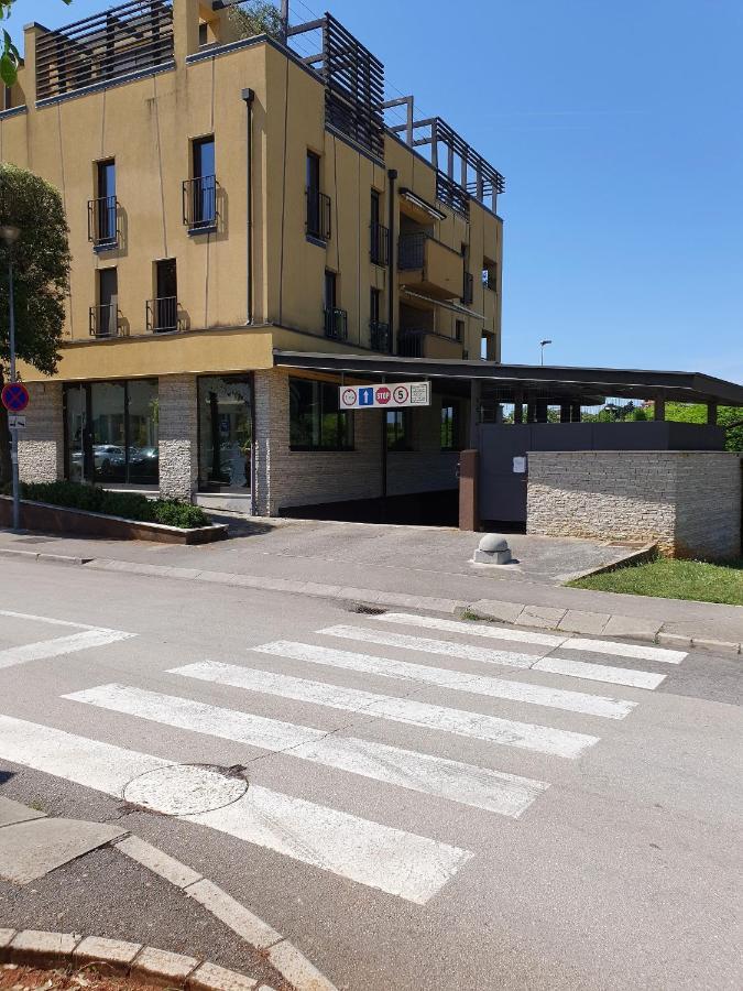 Lucia Exclusive With Parking In The Garage Apartment Porec Luaran gambar