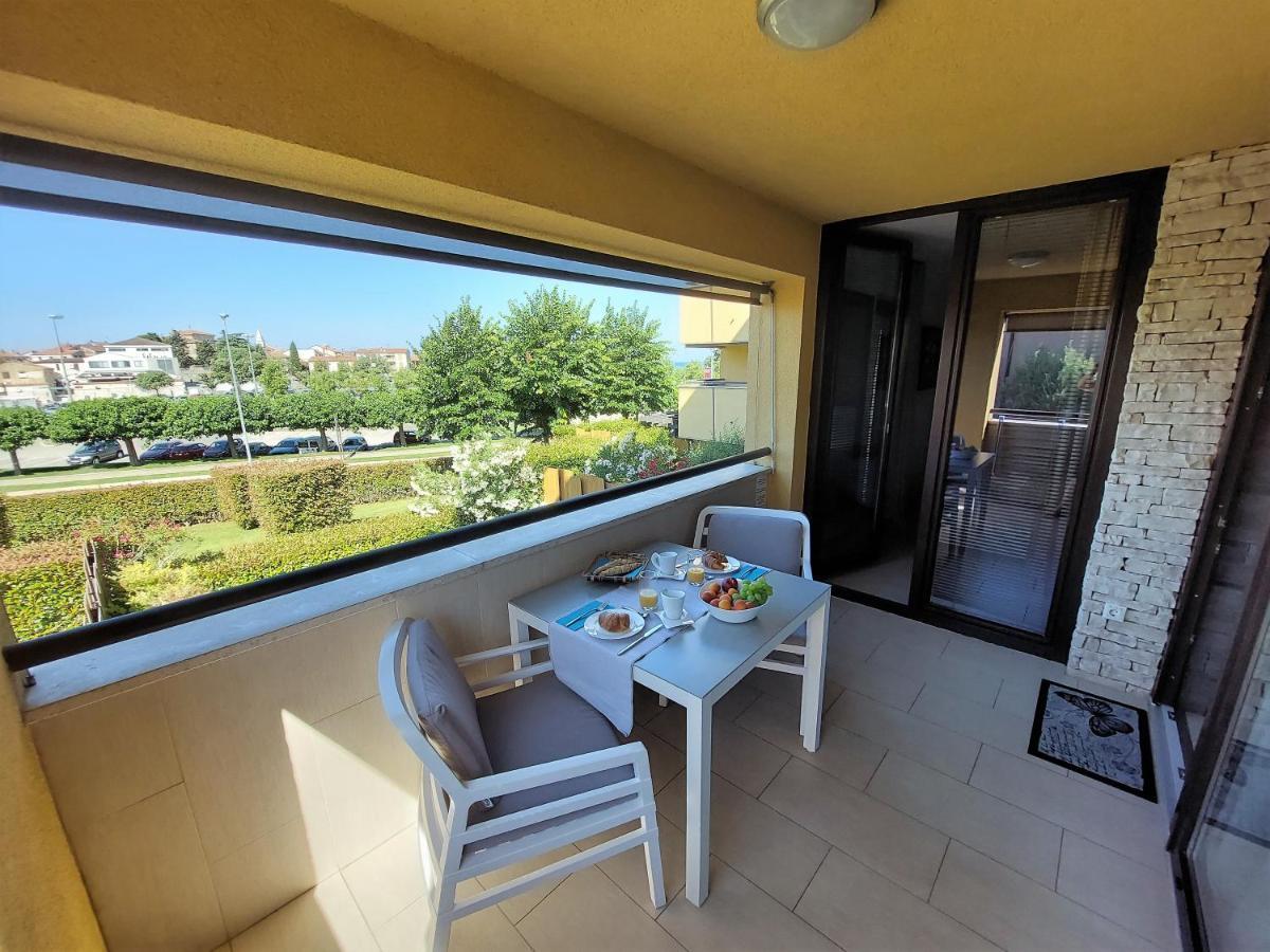 Lucia Exclusive With Parking In The Garage Apartment Porec Luaran gambar