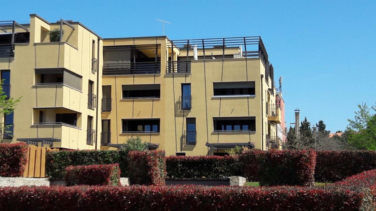 Lucia Exclusive With Parking In The Garage Apartment Porec Luaran gambar